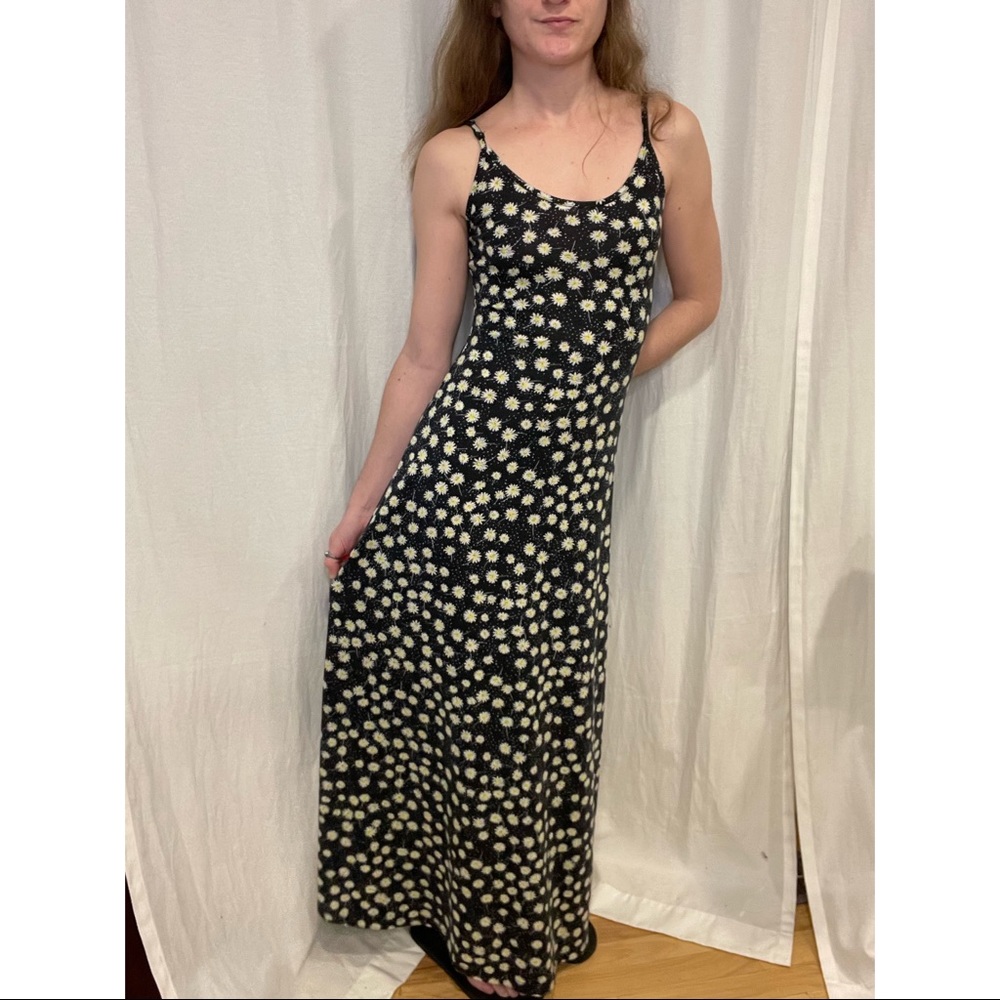 Wet Seal Daisy Flower Maxi Dress